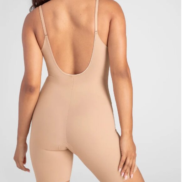 HoneyLove Low Back Bodysuits NEW size L in Sand and Runway Black 2 pack - Picture 5 of 16